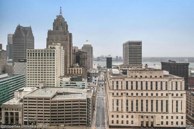 Foto del edificio - 1135 Shelby St