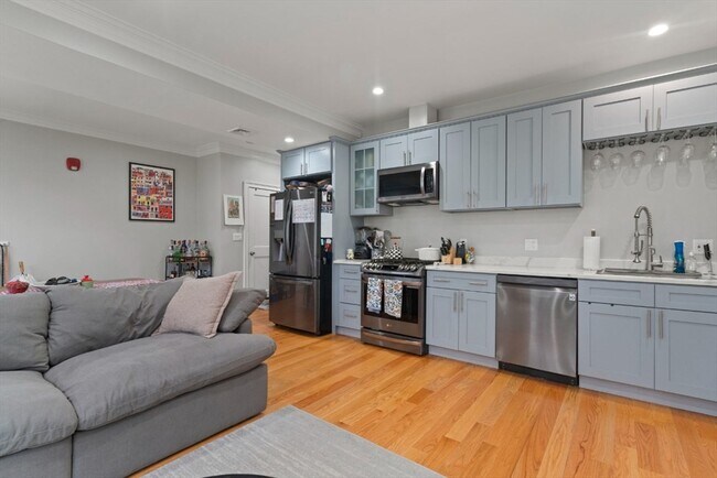 Foto del edificio - 23 Bowdoin Ave
