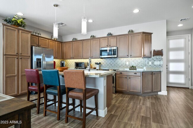 Foto del edificio - 3710 Goldmine Cyn Wy