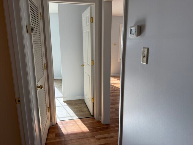 Foto del edificio - 163 Easterly Dr