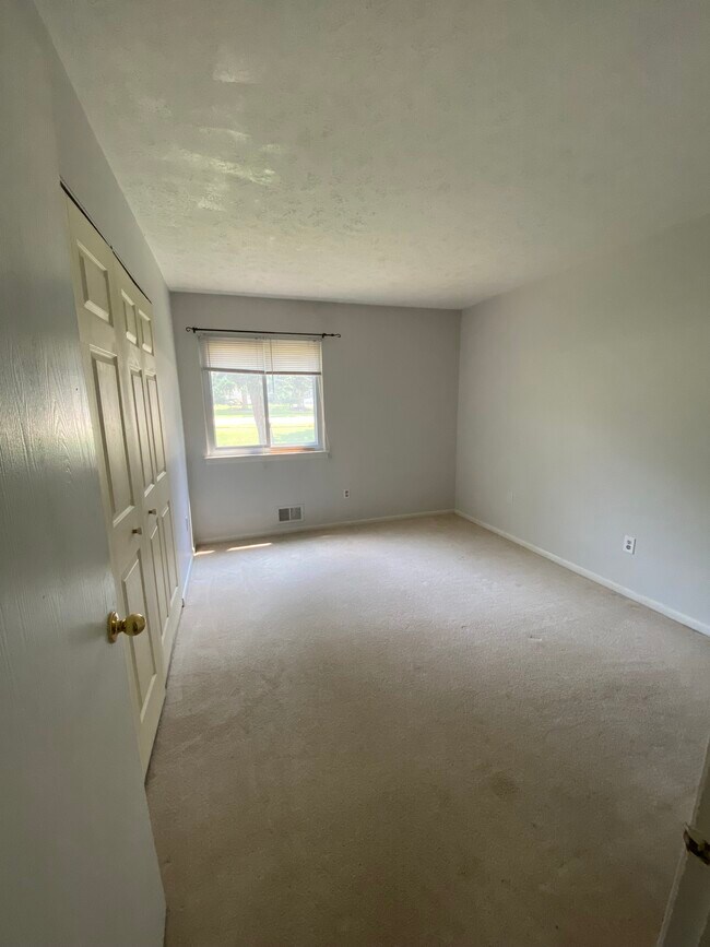 Building Photo - 593 Eastbrooke Ln