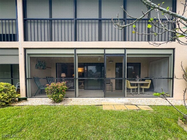 Foto del edificio - 244 Pebble Beach Cir