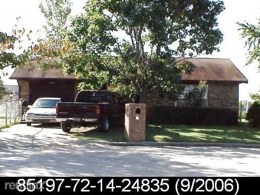 Primary Photo - 3 br, 1 bath House - 226 E 149th St S