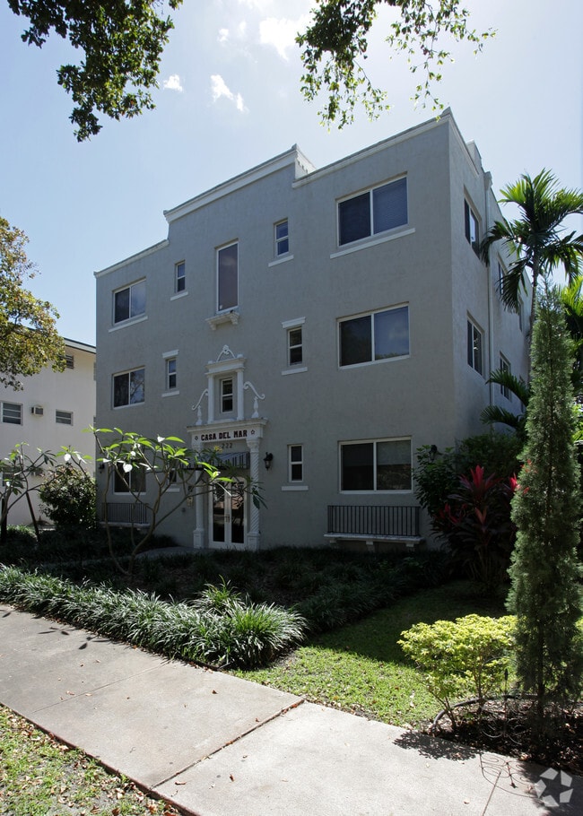Primary Photo - Casa Del Mar