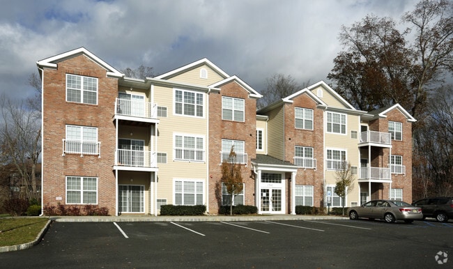 Building Photo - Wyncrest at East Windsor