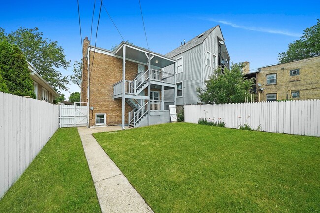 Building Photo - 4711 W Patterson Ave