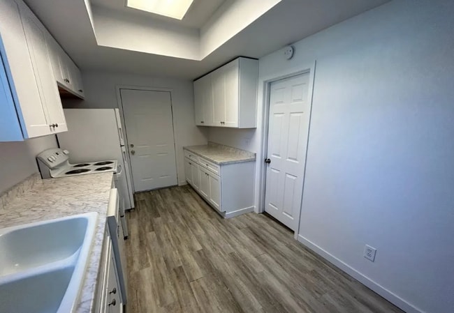 Foto del edificio - 314 E Ermina Ave