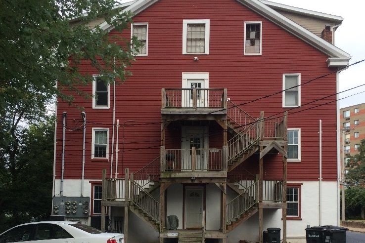 Primary Photo - 110 Mill St