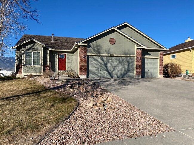 Building Photo - 4940 Wing Walker Dr