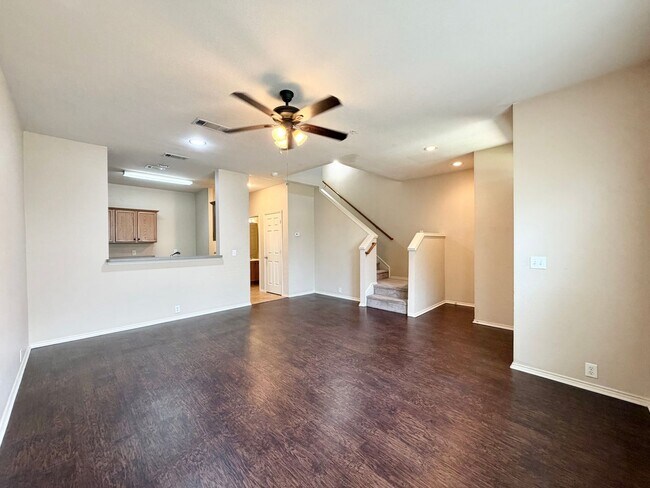 Foto del edificio - 2224 Stonepark Pl