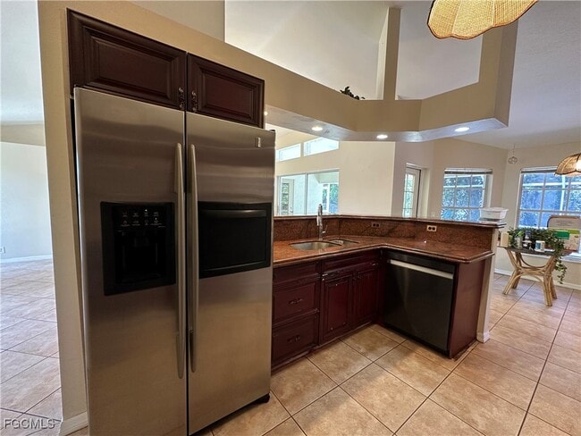 Building Photo - 8069 Anhinga Rd