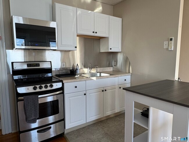 Building Photo - 29 Seaview Ave