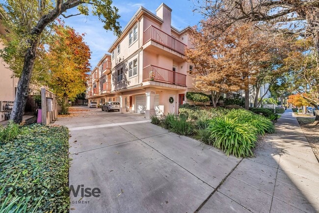 Foto del edificio - 734 Chestnut St