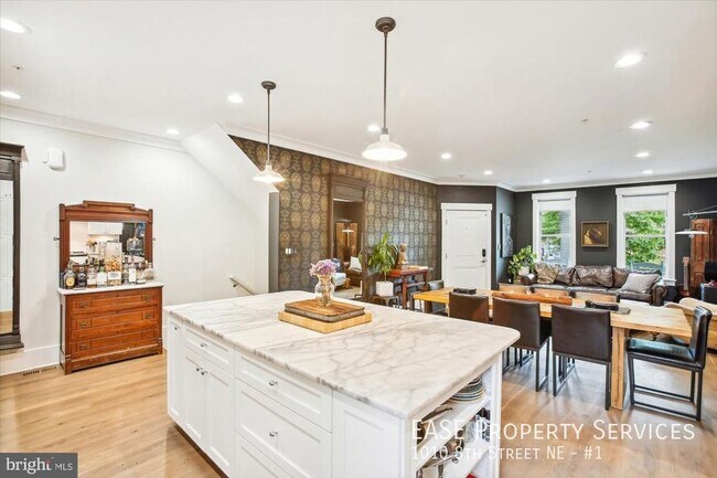 Foto del edificio - 1010 8th St NE