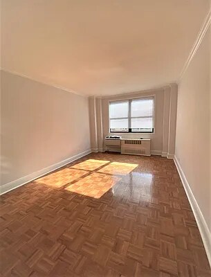 Foto del edificio - 442 W 57th St