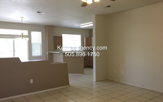 Building Photo - 6420 Los Pueblos Pl NW