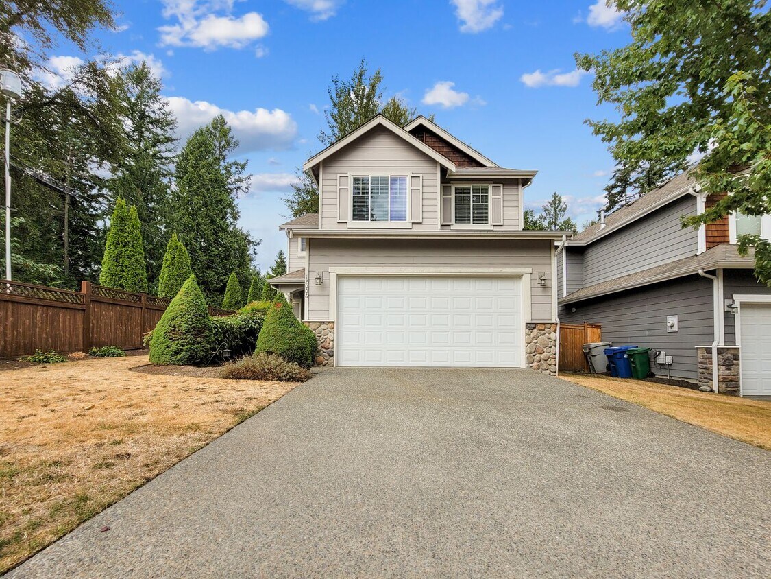 Modern Stylish 4Bedroom Rental Home House Rental in Renton, WA