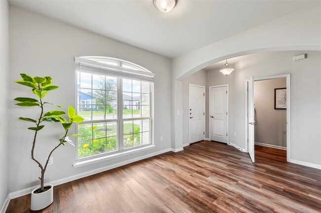 Building Photo - 9816 Eloquence Dr