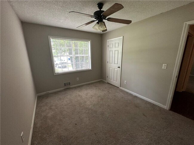 Foto del edificio - 1012 Darvin Ln