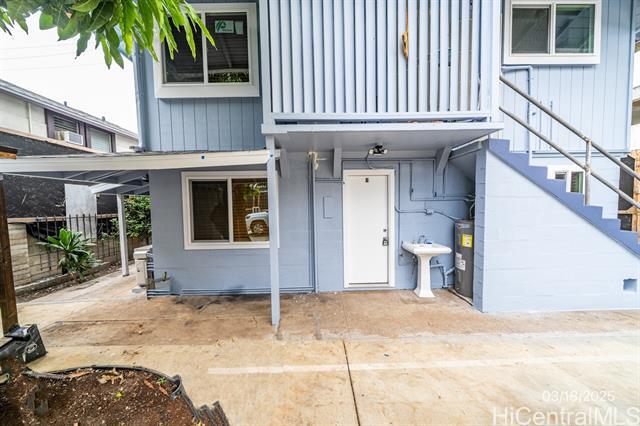 Building Photo - 767 Paani St