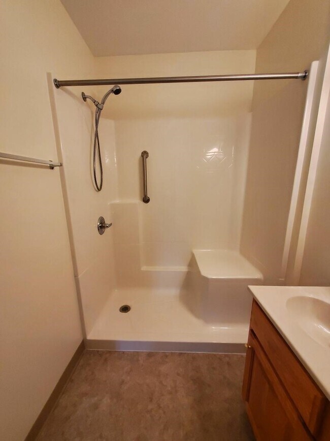 Baldwin Acres Apartments in Norwood, NY