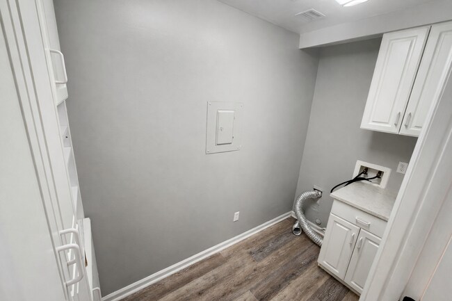 Foto del edificio - 2845 Wynterhall Rd SE