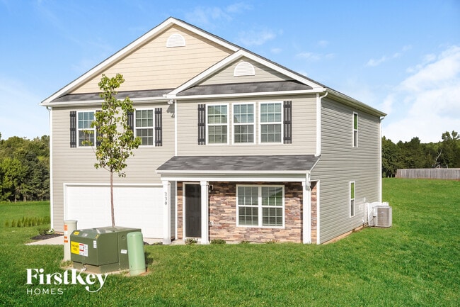 Building Photo - 330 Estelle Dr