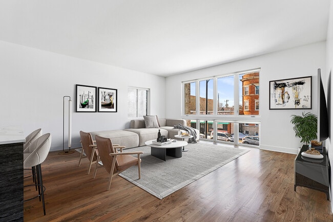 Building Photo - 3655 S Indiana Ave