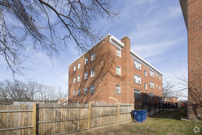 Building Photo - 300 56th St NE