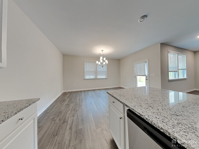 Foto del edificio - 144 Chapelcrest Ln