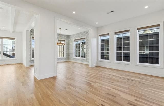 Foto del edificio - 5800 Goodwin Ave