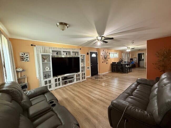 Foto del edificio - 1700 N 14th Ave