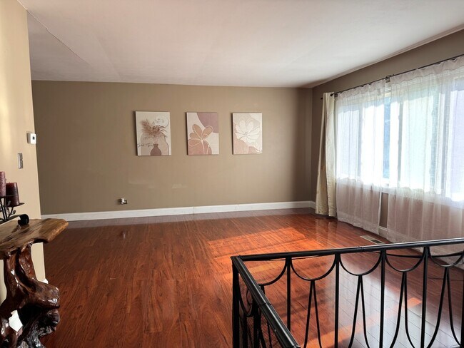 Foto del edificio - 8113 Norwood Ct