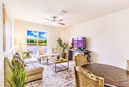 Building Photo - 1507 Don Camilo Blvd