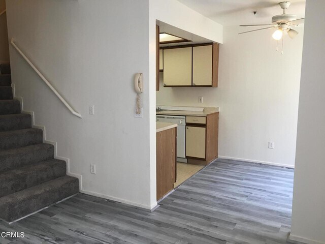 Building Photo - 1220 Stanley Ave