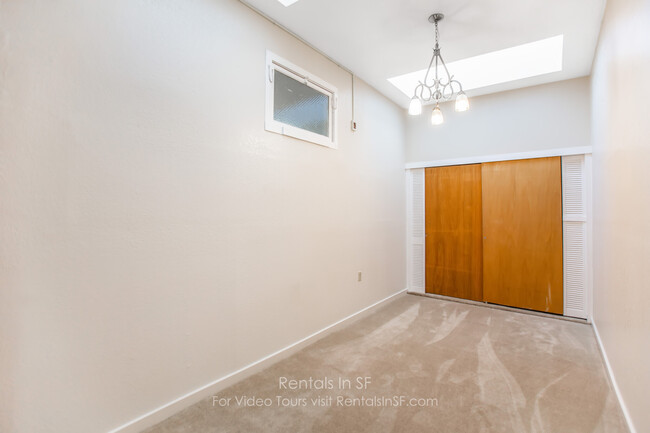 Foto del edificio - 245 Chenery St