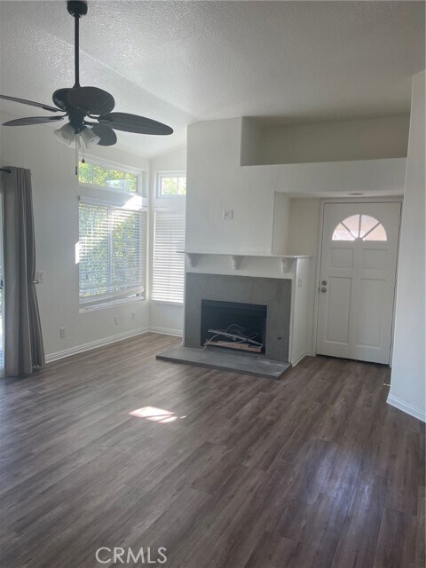 Foto del edificio - 8212 E Oak Ridge Circle