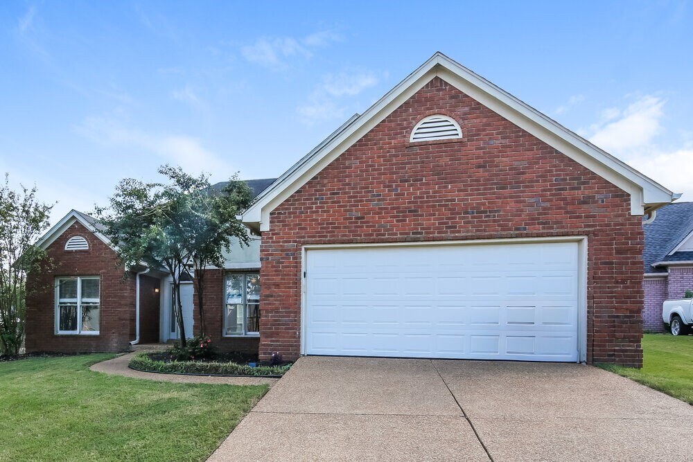 Foto principal - 9037 Fletcher Park Cove