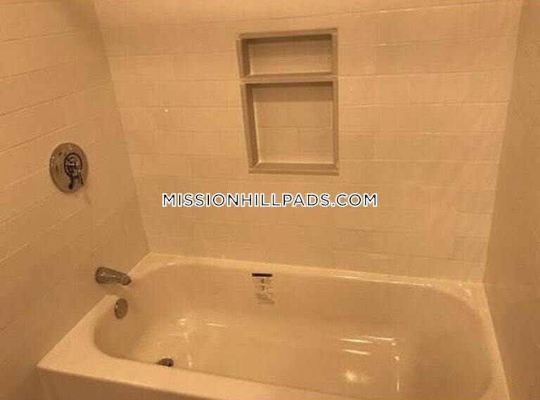 Foto del edificio - 338-342 Warren St.