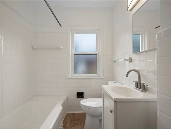 Building Photo - W Chicago