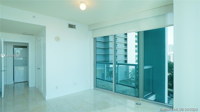 Building Photo - 888 Biscayne Blvd