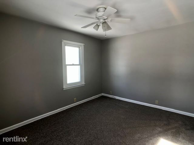 Building Photo - 2 br, 1 bath House - 227 Pearl St