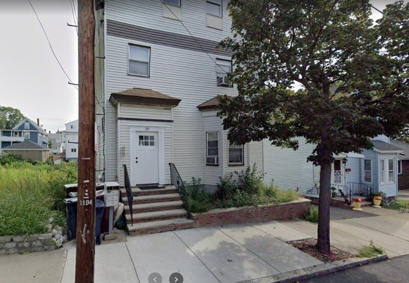 Primary Photo - 20 Hatch St