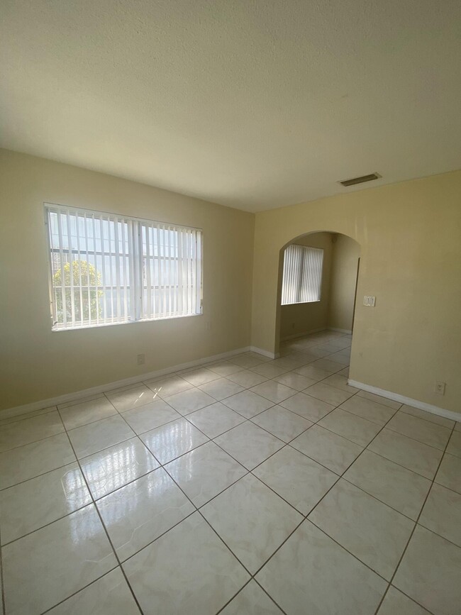 1462 7th St, West Palm Beach, FL 33401 - House Rental in West Palm ...