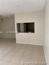 Foto principal - 10055 Winding Lake Rd