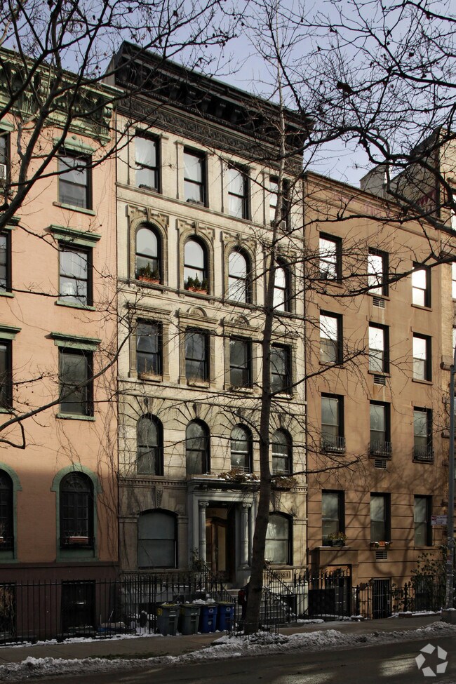 Primary Photo - 51 St Marks Pl