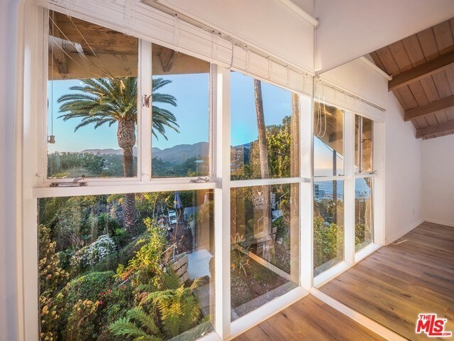 Building Photo - 17050 Sunset Blvd