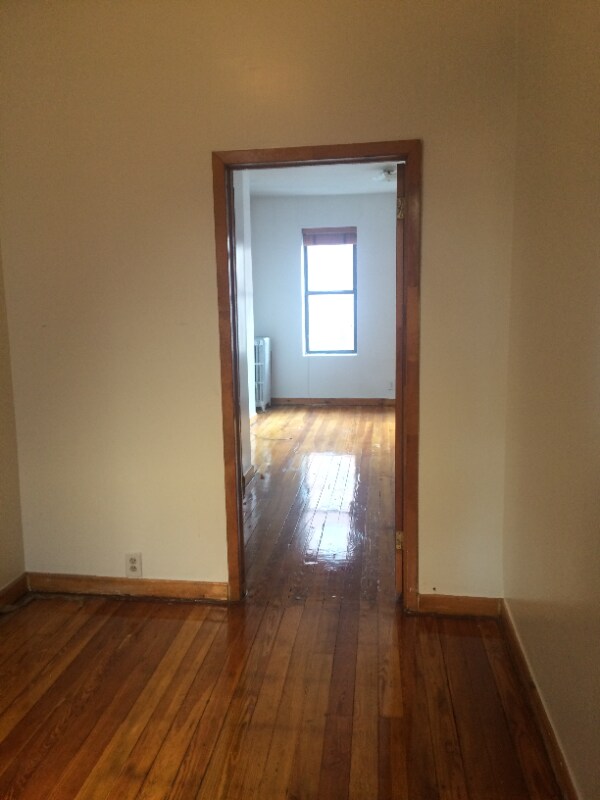 Building Photo - 1130 Sutter Ave
