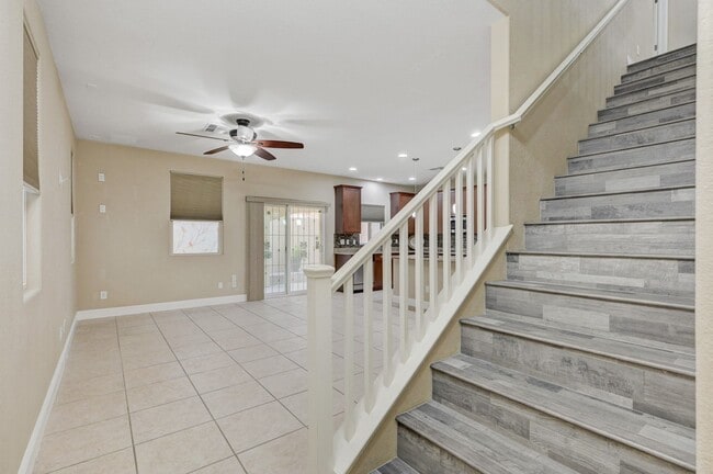 Foto del edificio - Beautiful 3BR Toscana Home