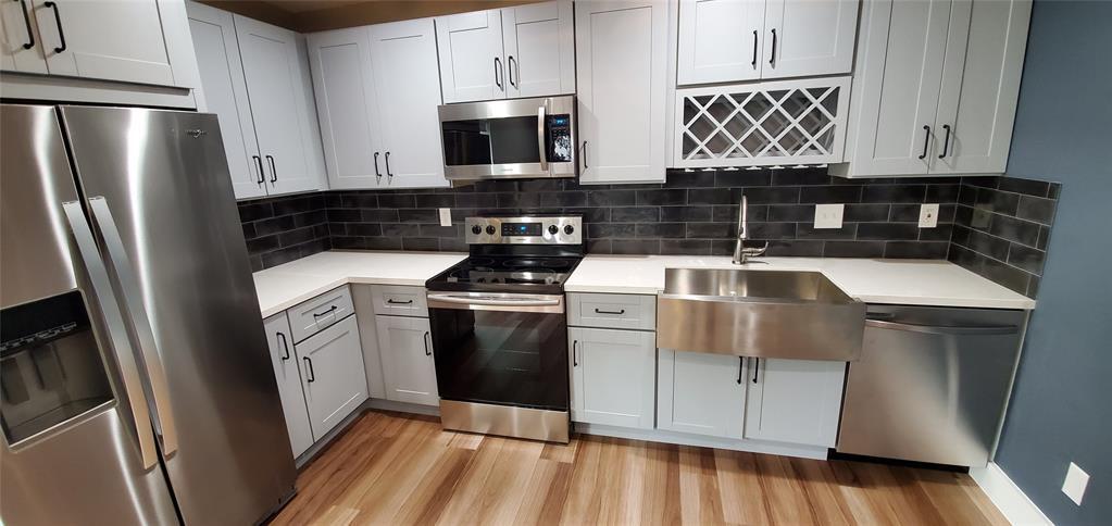Foto principal - 1811 Stoney Brook Dr